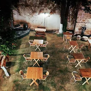 3* Отель Wood House